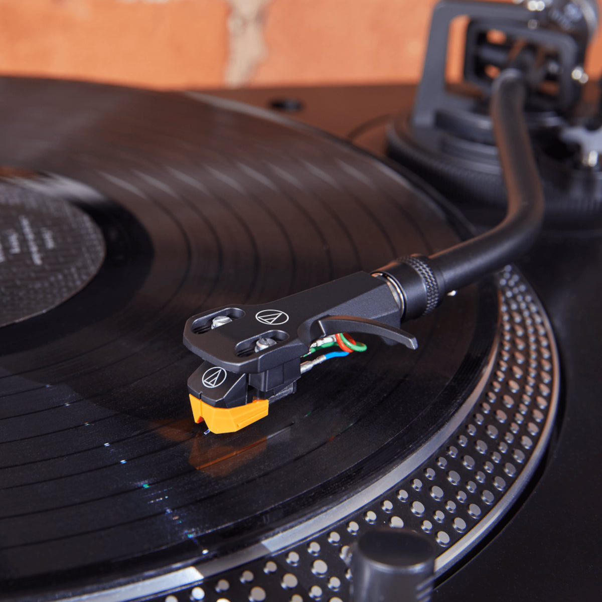 Audio Technica Dual Moving Magnet Cartridge AT-VM95EN