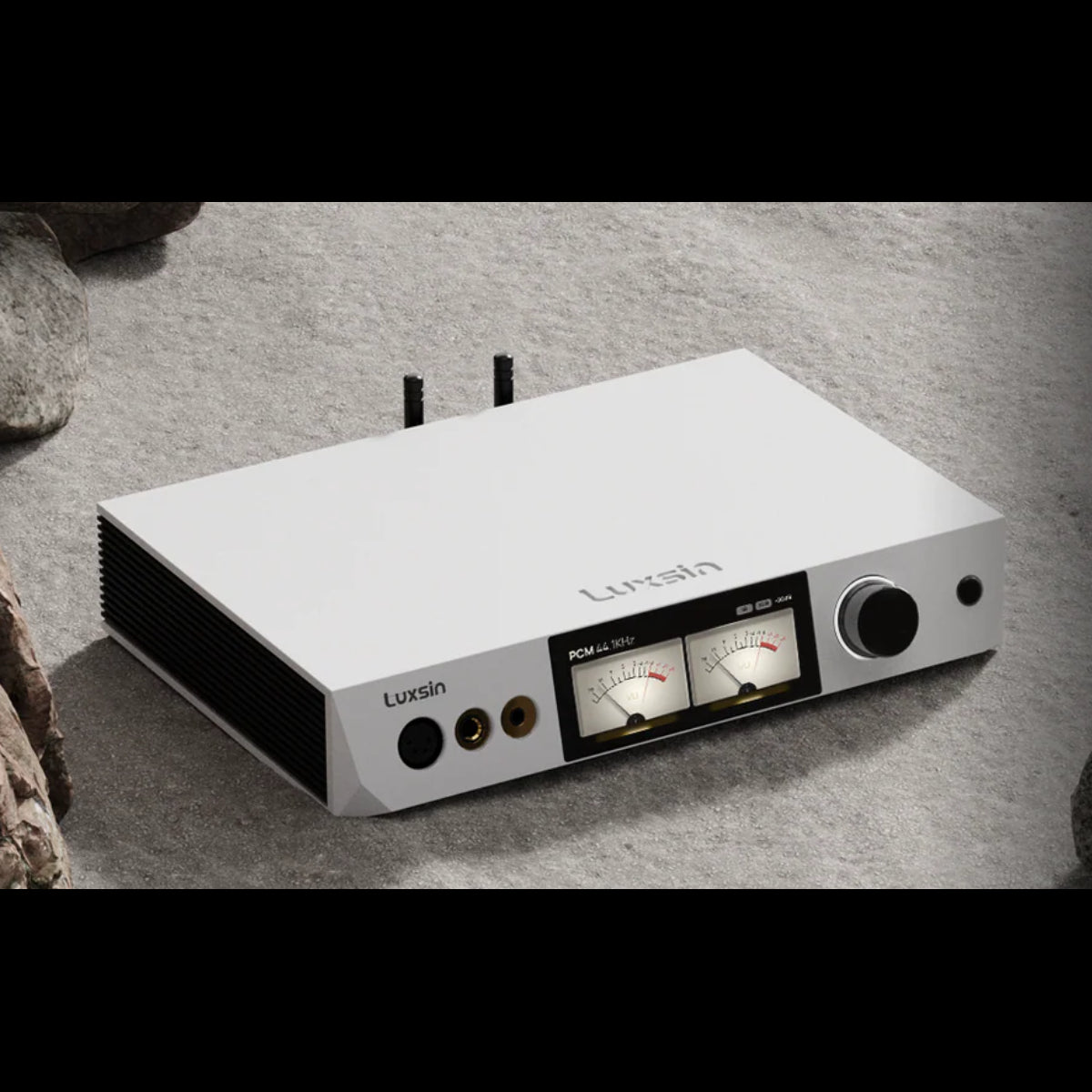 Luxsin Audio X9 Headphone Amplifier and Preamp (Pre-Order)