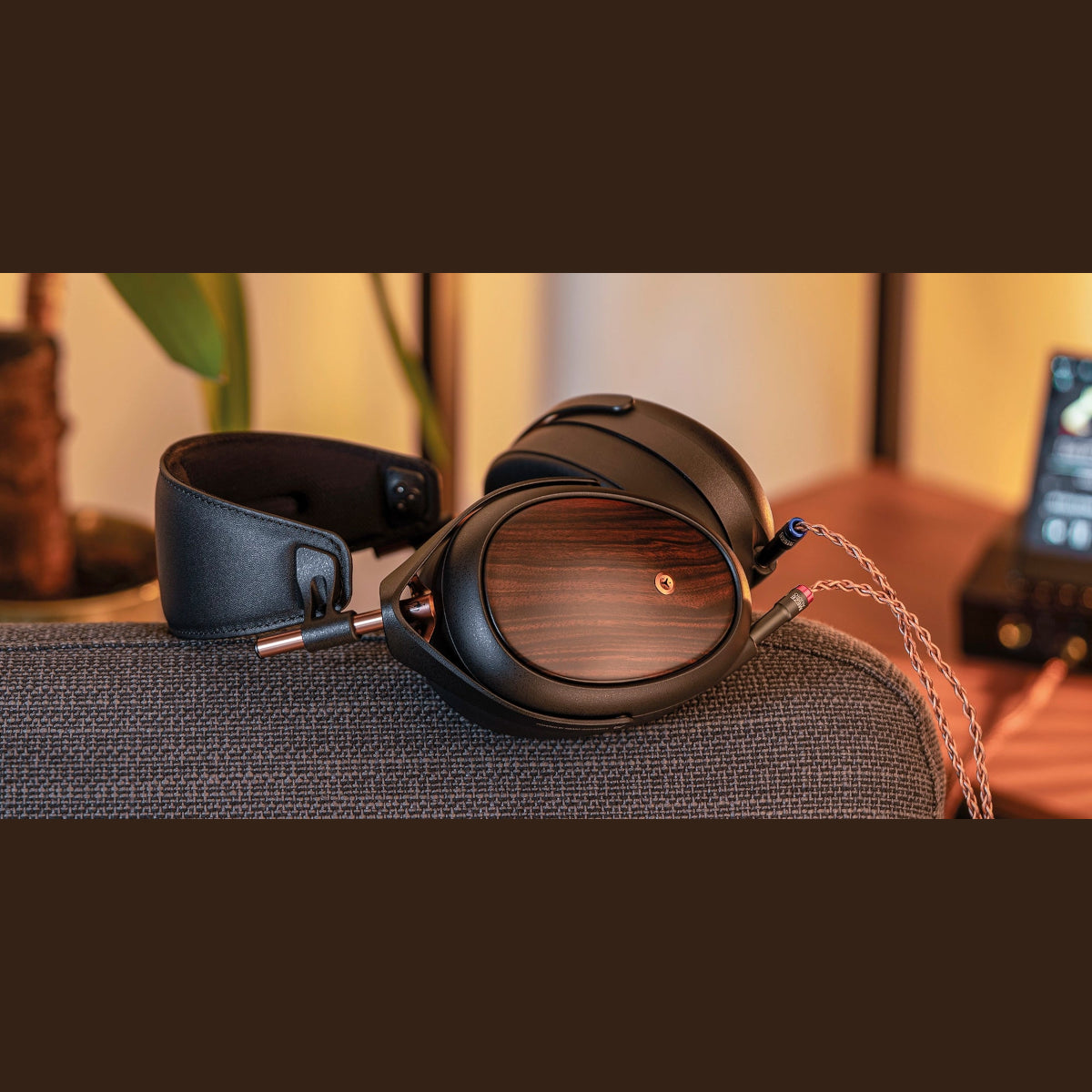 Meze Audio LIRIC Closed Back Headphones