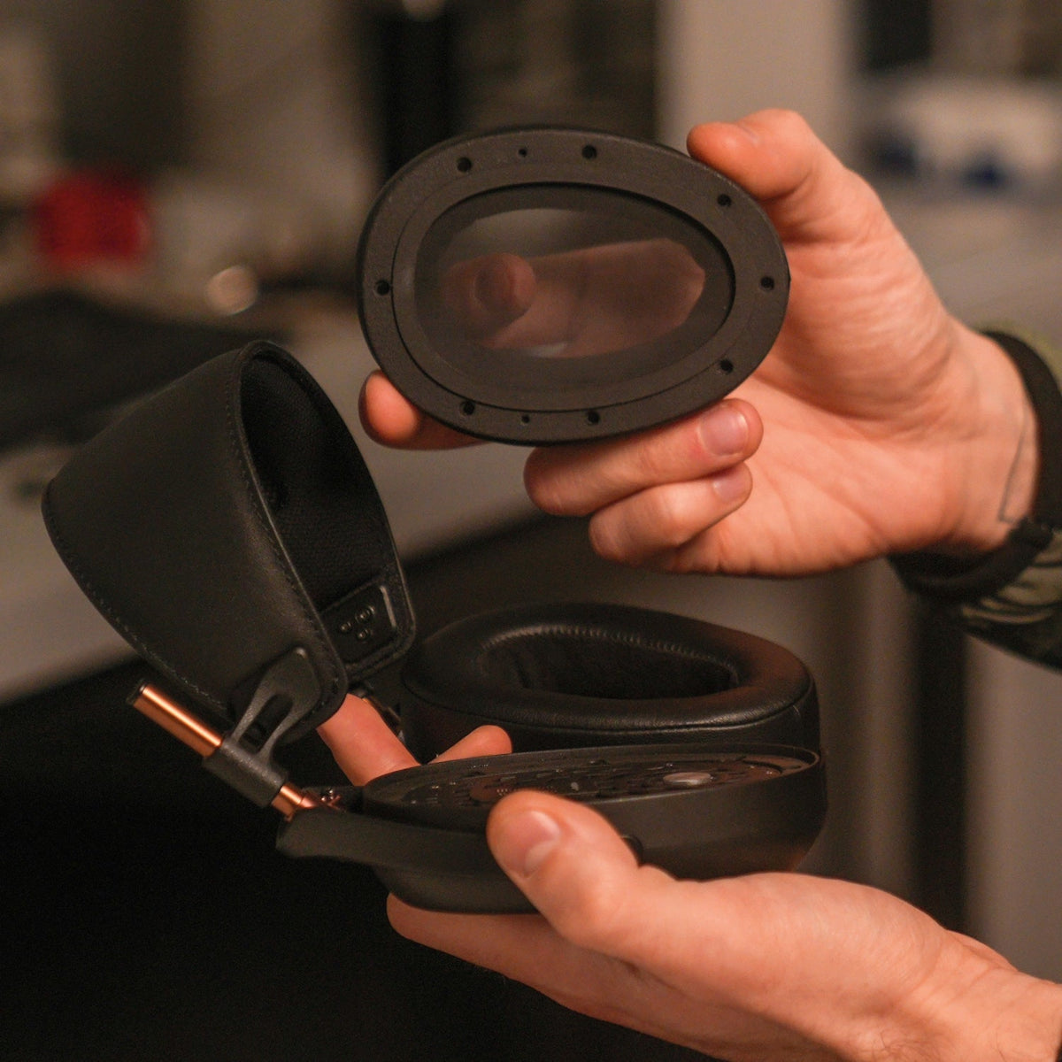Meze Audio LIRIC Closed Back Headphones