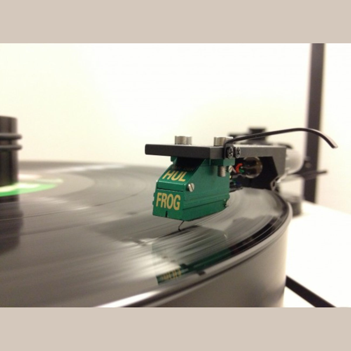Van Den Hul The Frog Series MC Cartridge