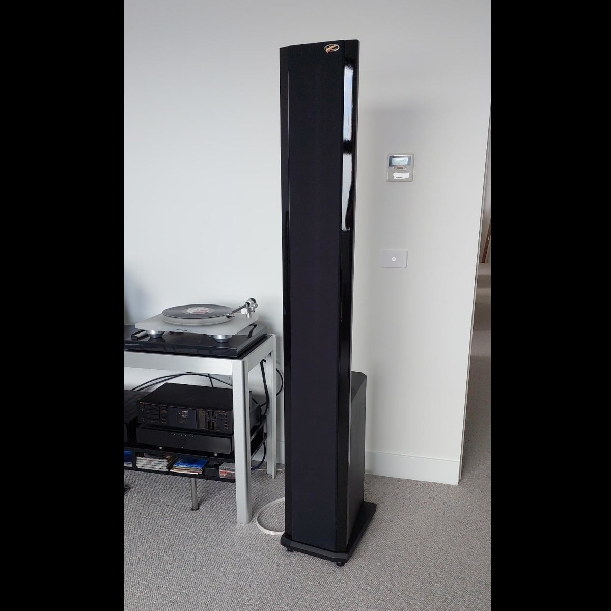 Ambience Speaker Systems Super Slim 1800 Loudspeakers (Pre-Owned)