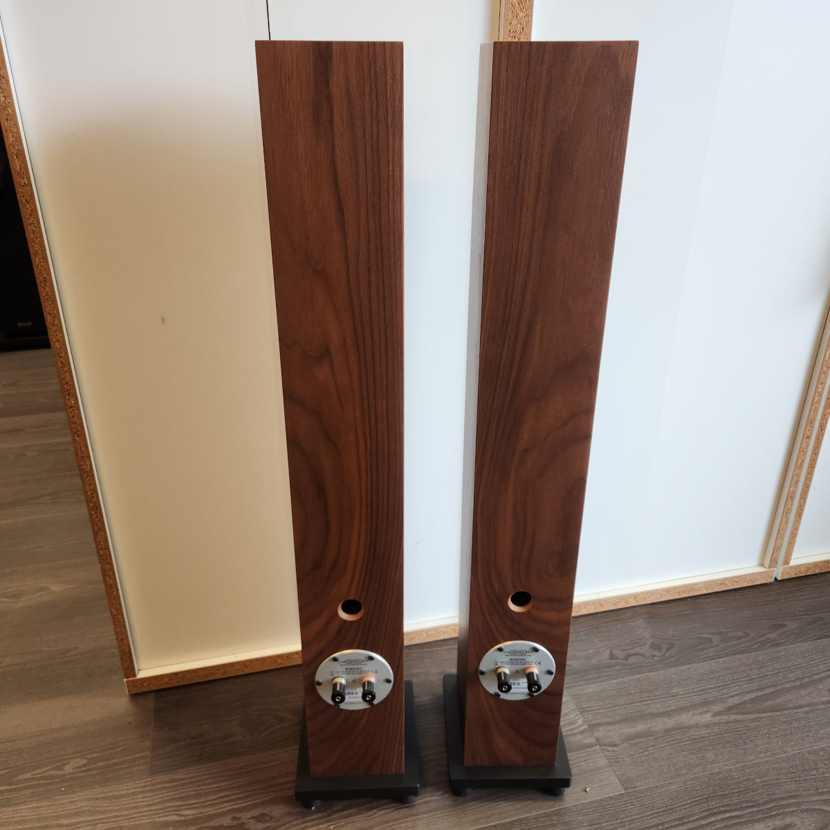 Diapason Ares Excel Ultra-Slim Floor Standing Speakers 1 Pair (Ex-Demo)