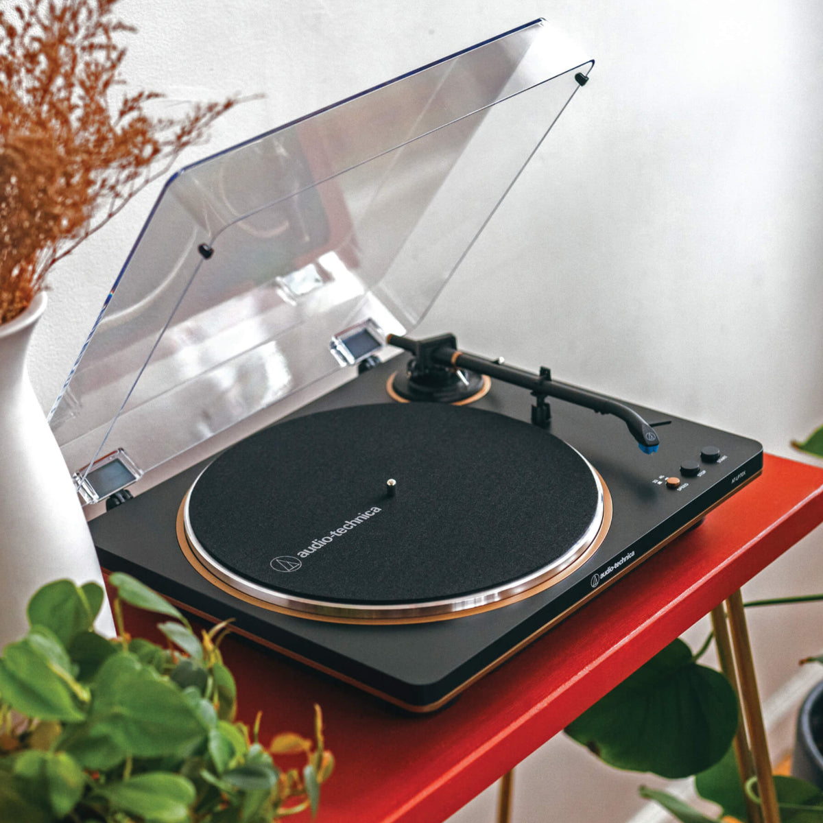 Audio Technica AT-LP70X Fully Automatic Belt-Drive Turntable