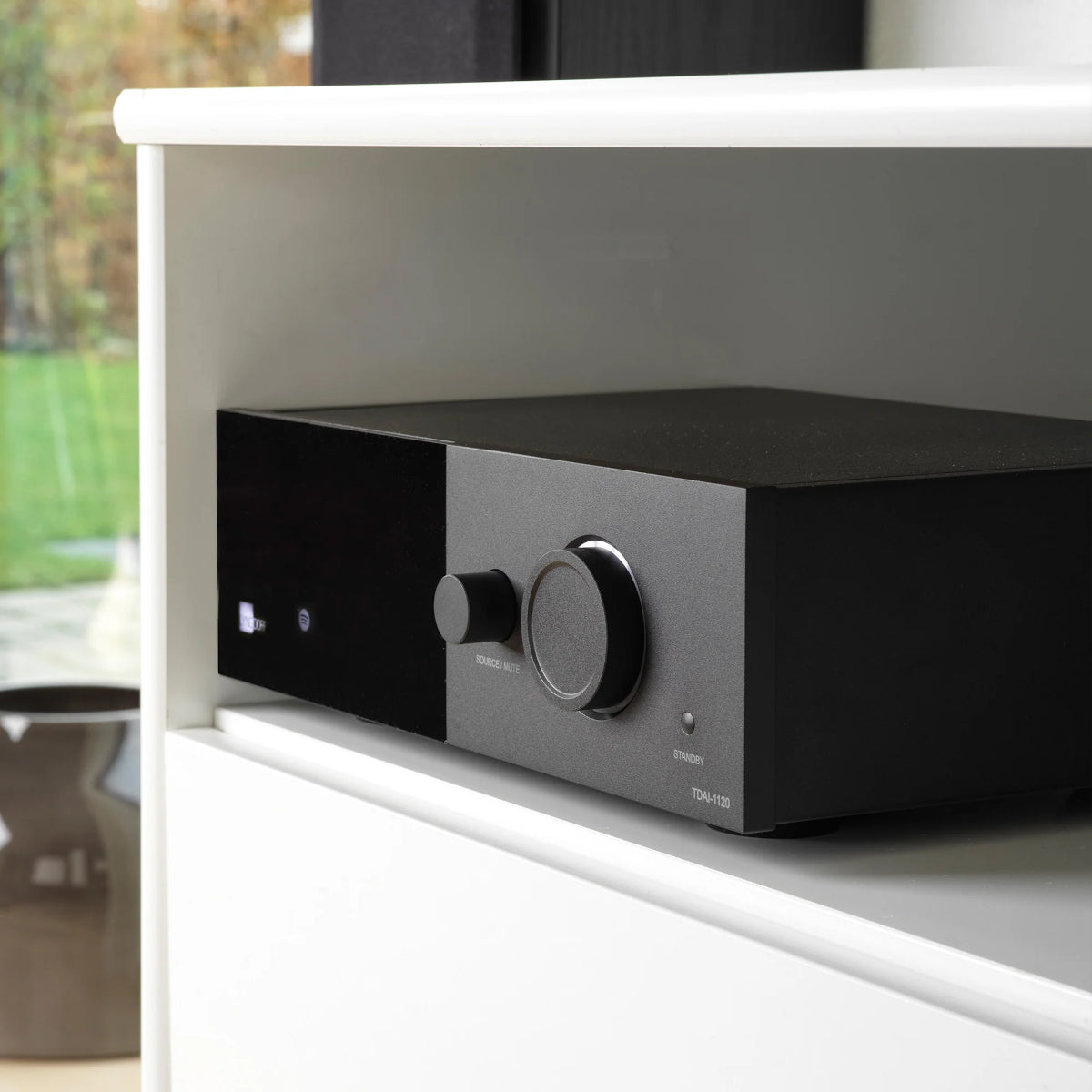 Lyngdorf TDAI-1120 Integrated Amplifier with RoomPerfect