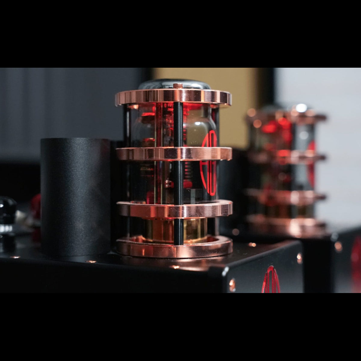 AGD Audion Mk III Monoblock Amplifier (1 Pair)