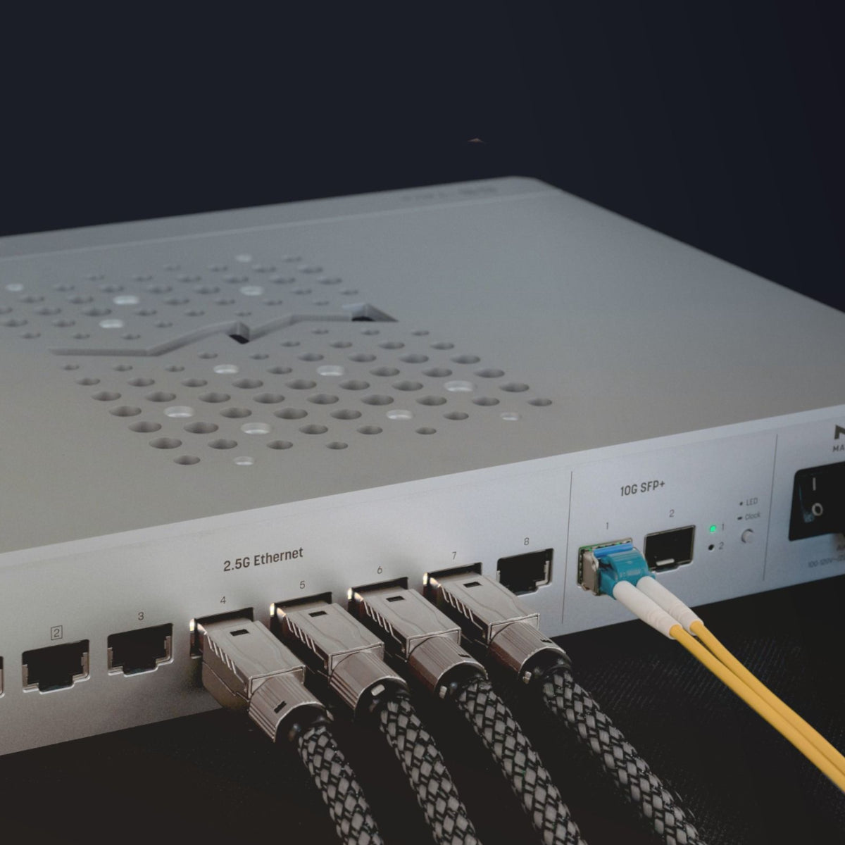 Matrix Audio SS-1 Pro Audio Grade Network Switch 8-Port